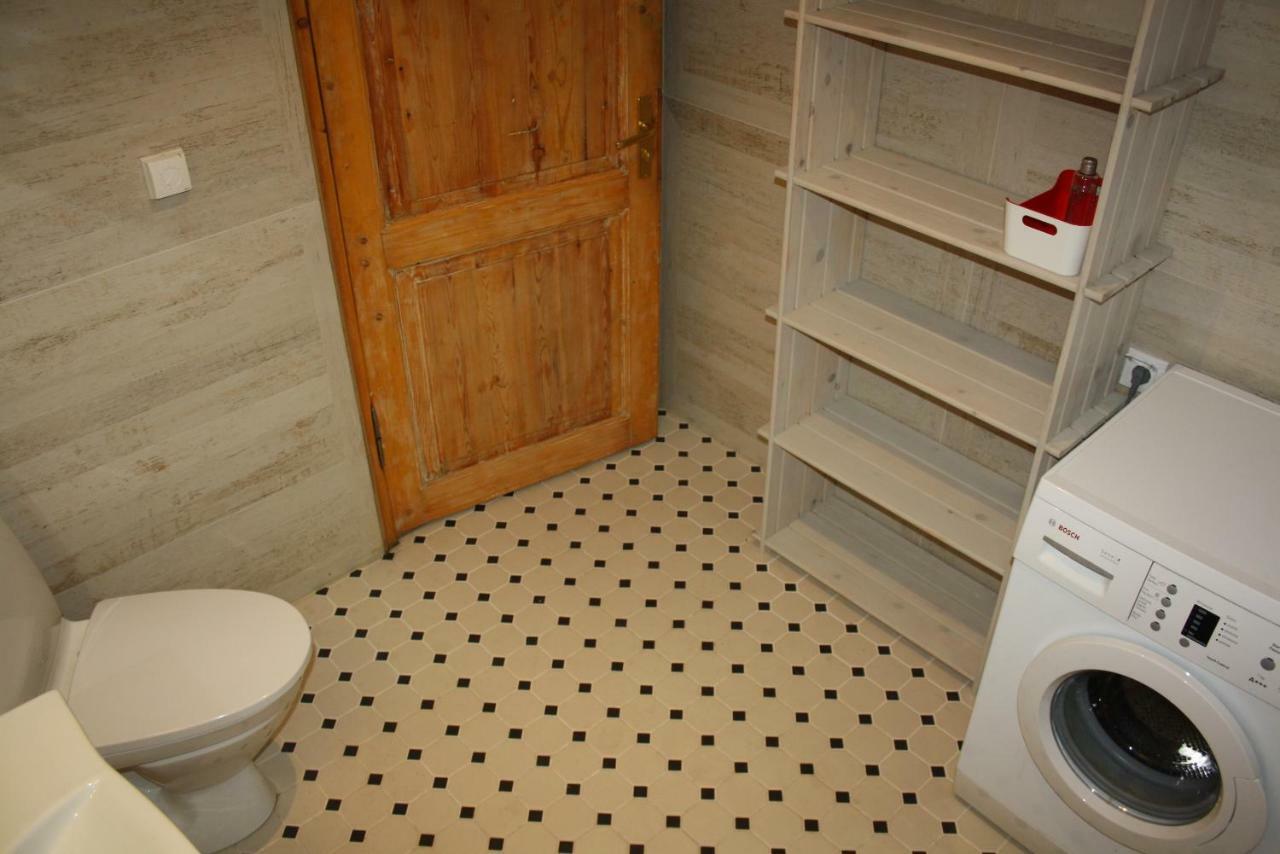 Old Town Niguliste Apartment